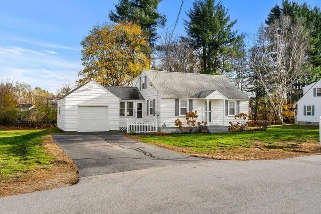 $415,000 | 2 Hale Street, Rochester, NH 03867