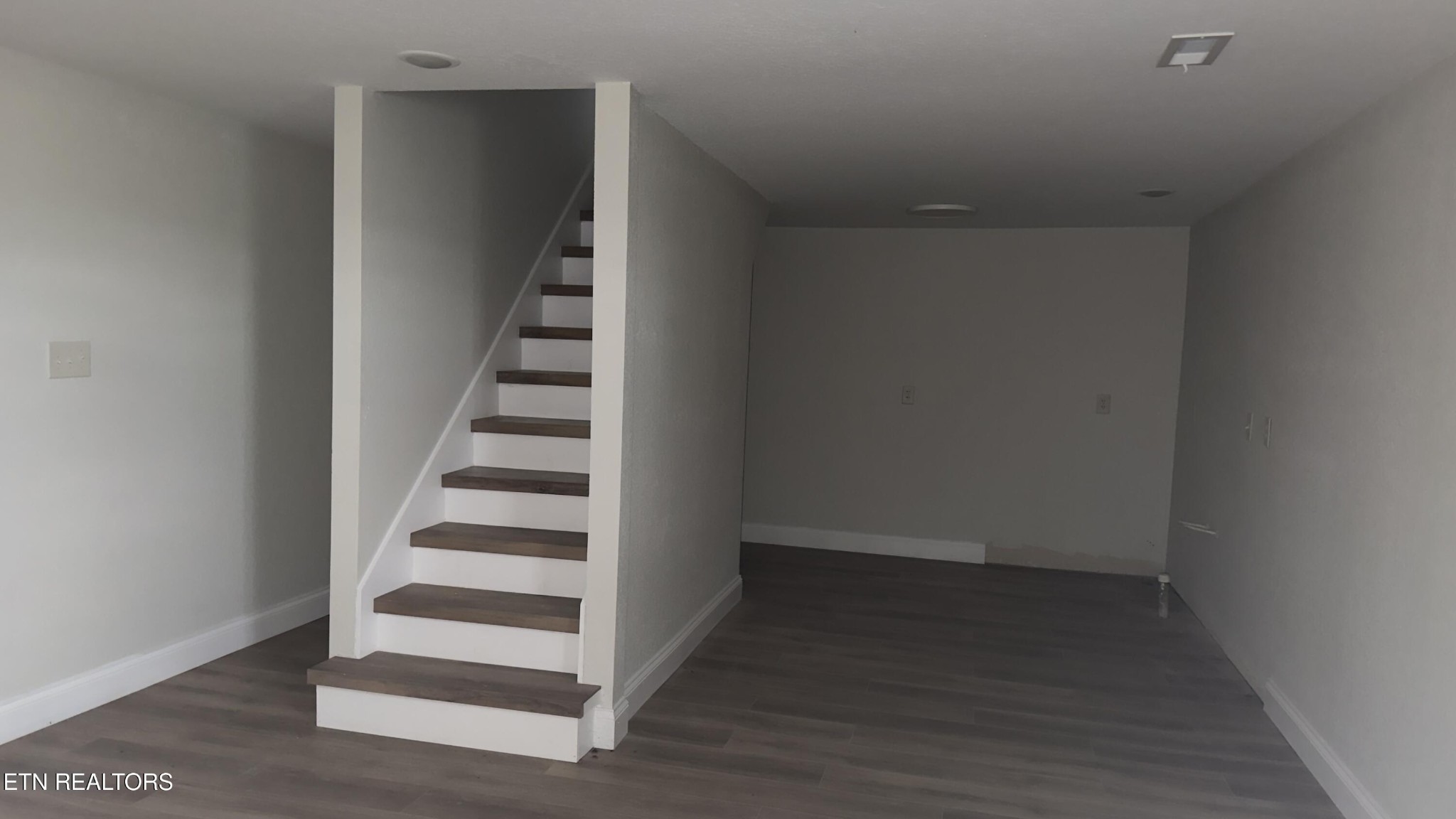2662 Louisville Road Maryville, TN 37801 - Photo 26 of 60 a view of entryway with stairs