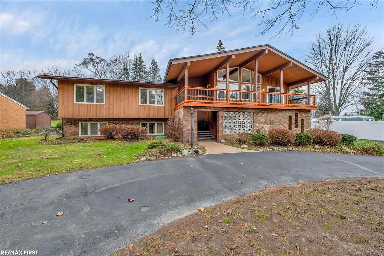 2302 Colorado Rochester, MI 48309 - Photo 5 of 51 50062334-4.JPG
