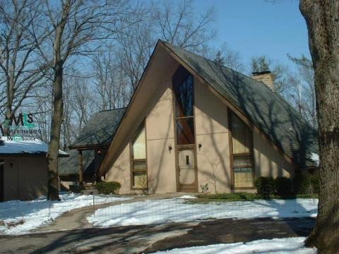 2033 Gray Lapeer, MI 48446 - Photo 1 of 9 833290.JPG
