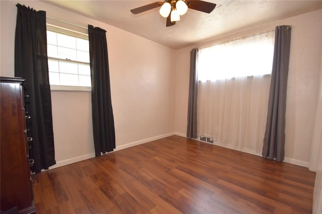 749 Lindsay Road Carnegie, PA 15106 - Photo 14 of 24 Gallery Image 14
