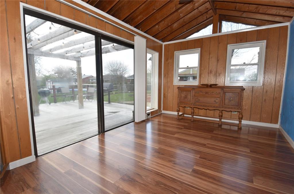 749 Lindsay Road Carnegie, PA 15106 - Photo 10 of 24 Gallery Image 10