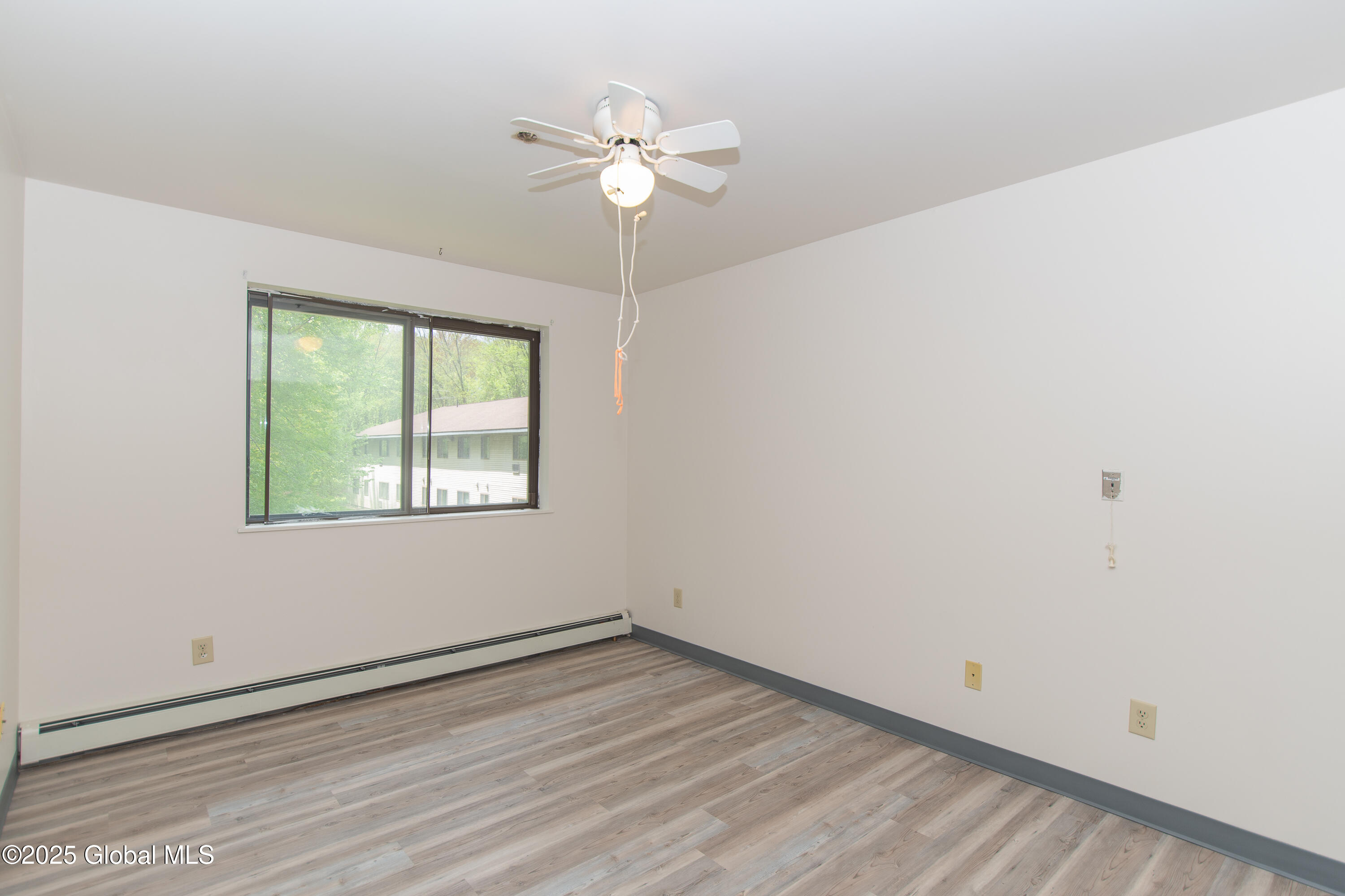 2006 Central Avenue, Unit 105 Colonie, NY 12205 - Photo 13 of 17 5Master 1