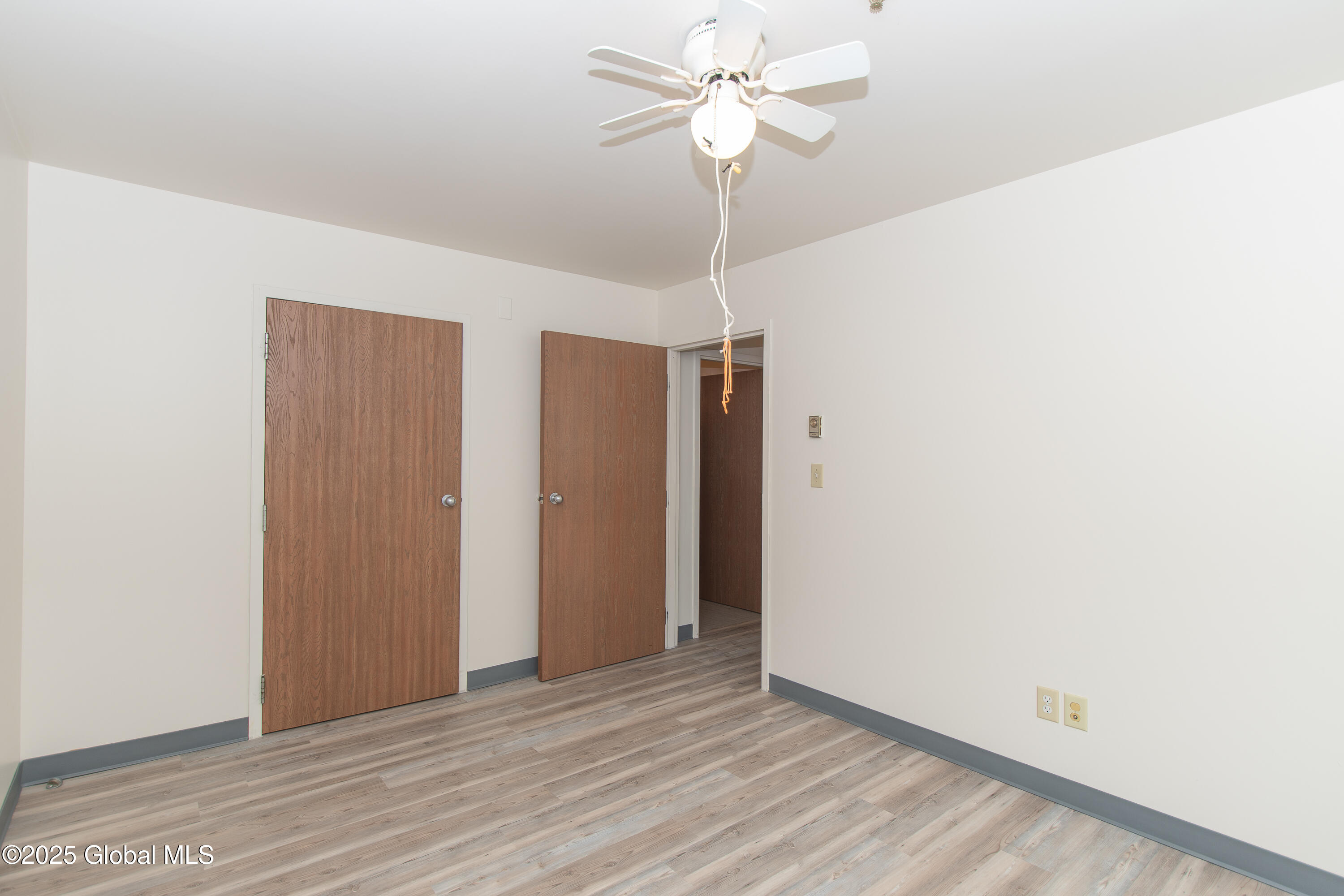 2006 Central Avenue, Unit 105 Colonie, NY 12205 - Photo 14 of 17 5Master 3