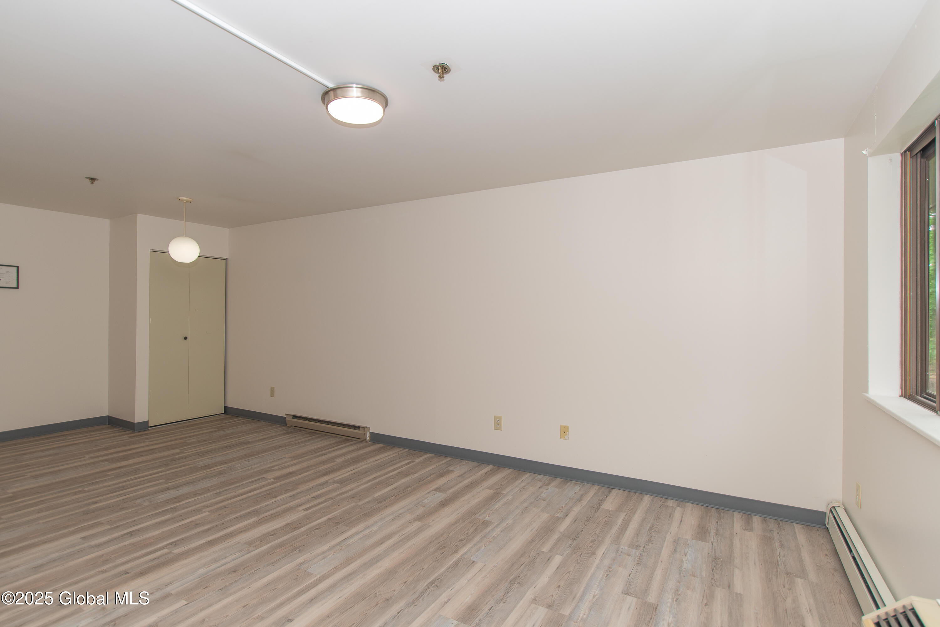 2006 Central Avenue, Unit 105 Colonie, NY 12205 - Photo 10 of 17 3Living 4