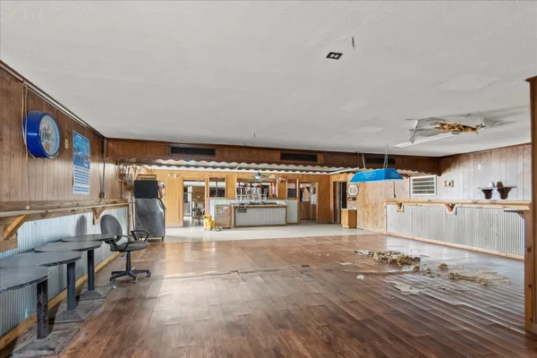 $330,000 | 4360 Salem Road, Minor Hill, TN 38473