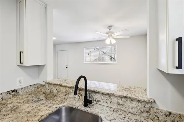 $1,500 | 501 Peniston Street, Unit 3, New Orleans, LA 70115