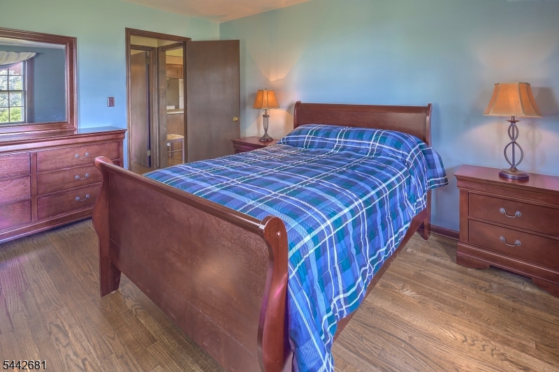114 Amwell Road Flemington, NJ 08822 - Photo 15 of 31