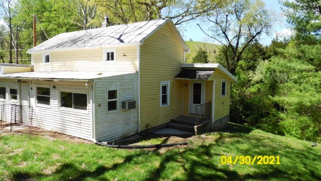 5083 Claytor Dam Road Dublin, VA 24084 - Photo 2 of 10 Gallery Image 2