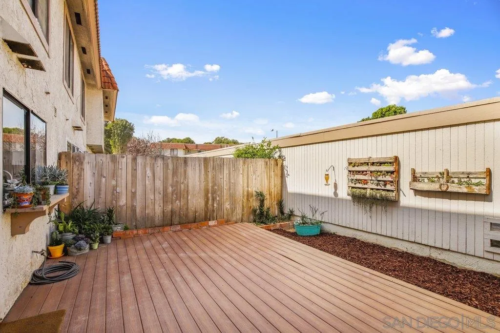 2807 Via Pajaro Carlsbad, CA 92010 - Photo 22 of 26 a view of a terrace with a garden