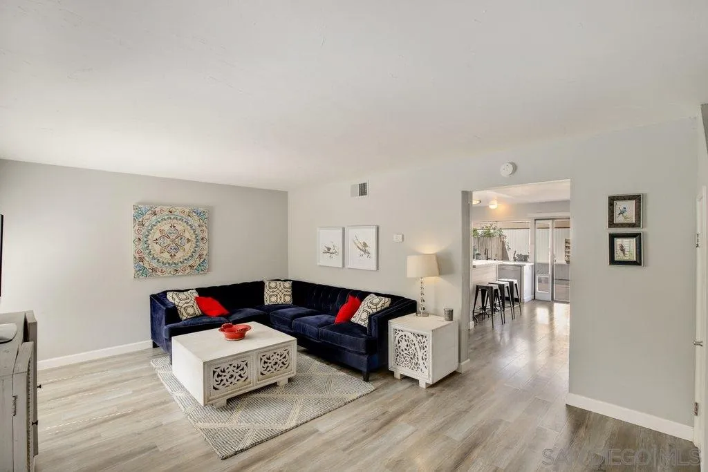 2807 Via Pajaro Carlsbad, CA 92010 - Photo 10 of 26 a living room with furniture and wooden floor
