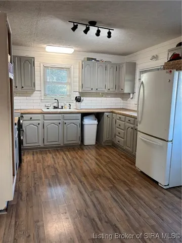 $199,900 | 7332 Evanston Avenue Northeast, Lanesville, IN 47136