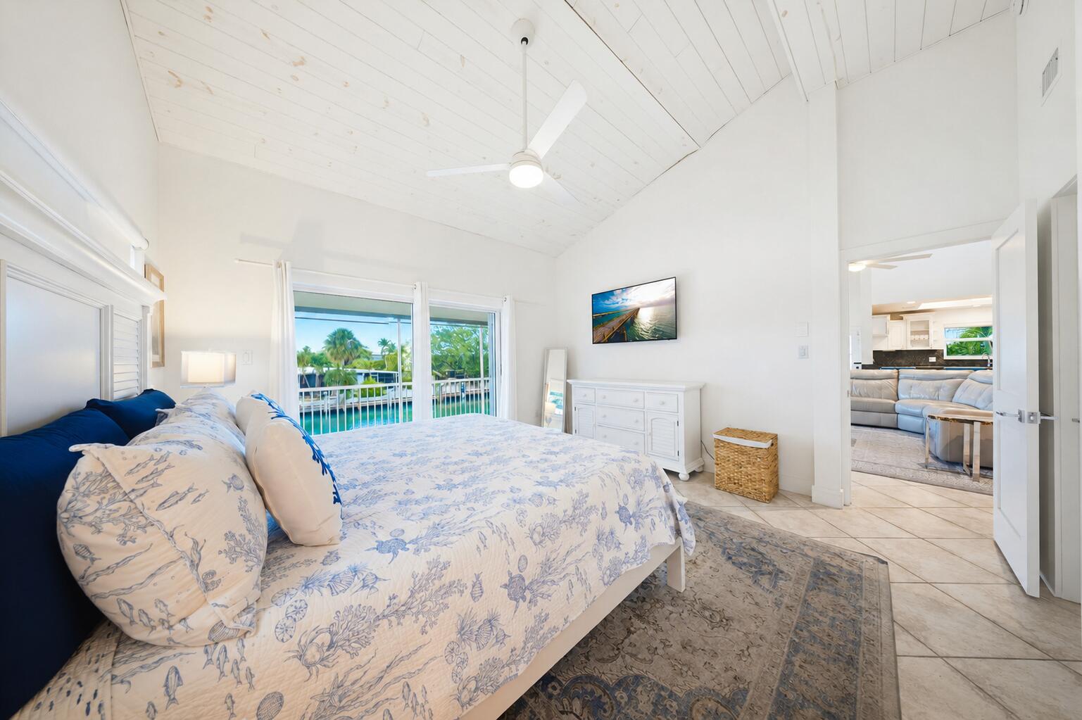 420 11th Street Key Colony Beach, FL 33051 - Photo 32 of 104 Primary Bedroom