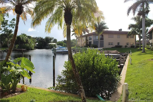 $217,900 | 2600 South Kanner Highway, Unit A5, Stuart, FL 34994