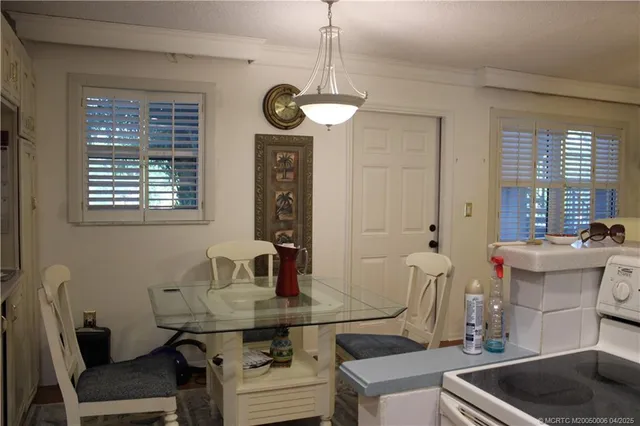 $217,900 | 2600 South Kanner Highway, Unit A5, Stuart, FL 34994