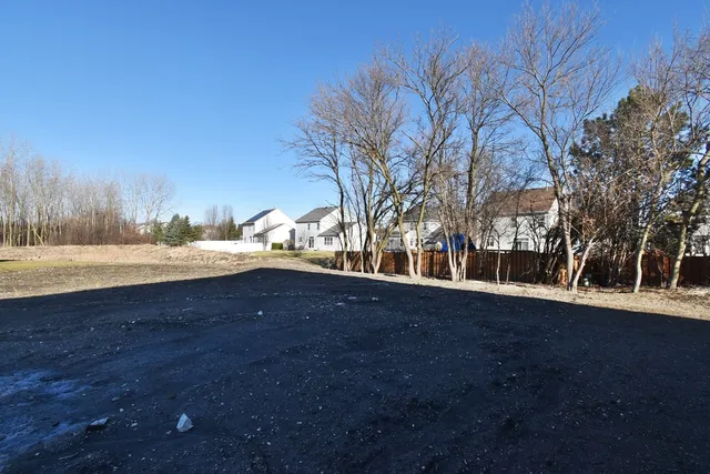 $629,900 | 4012 Faith Lane, St. Charles, IL 60174