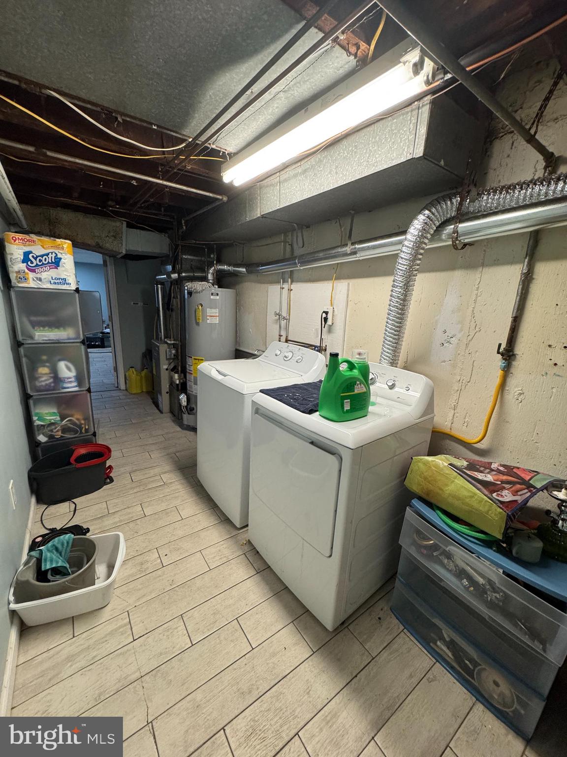 1234 Greeby Street Philadelphia, PA 19111 - Photo 17 of 18 a utility room with dryer and washer