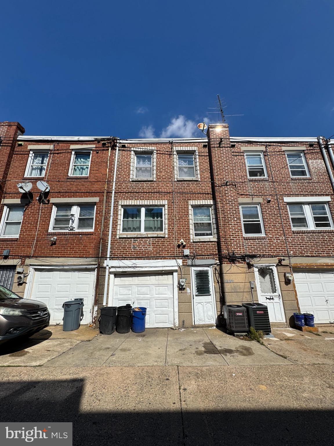 1234 Greeby Street Philadelphia, PA 19111 - Photo 18 of 18 a front view of a building