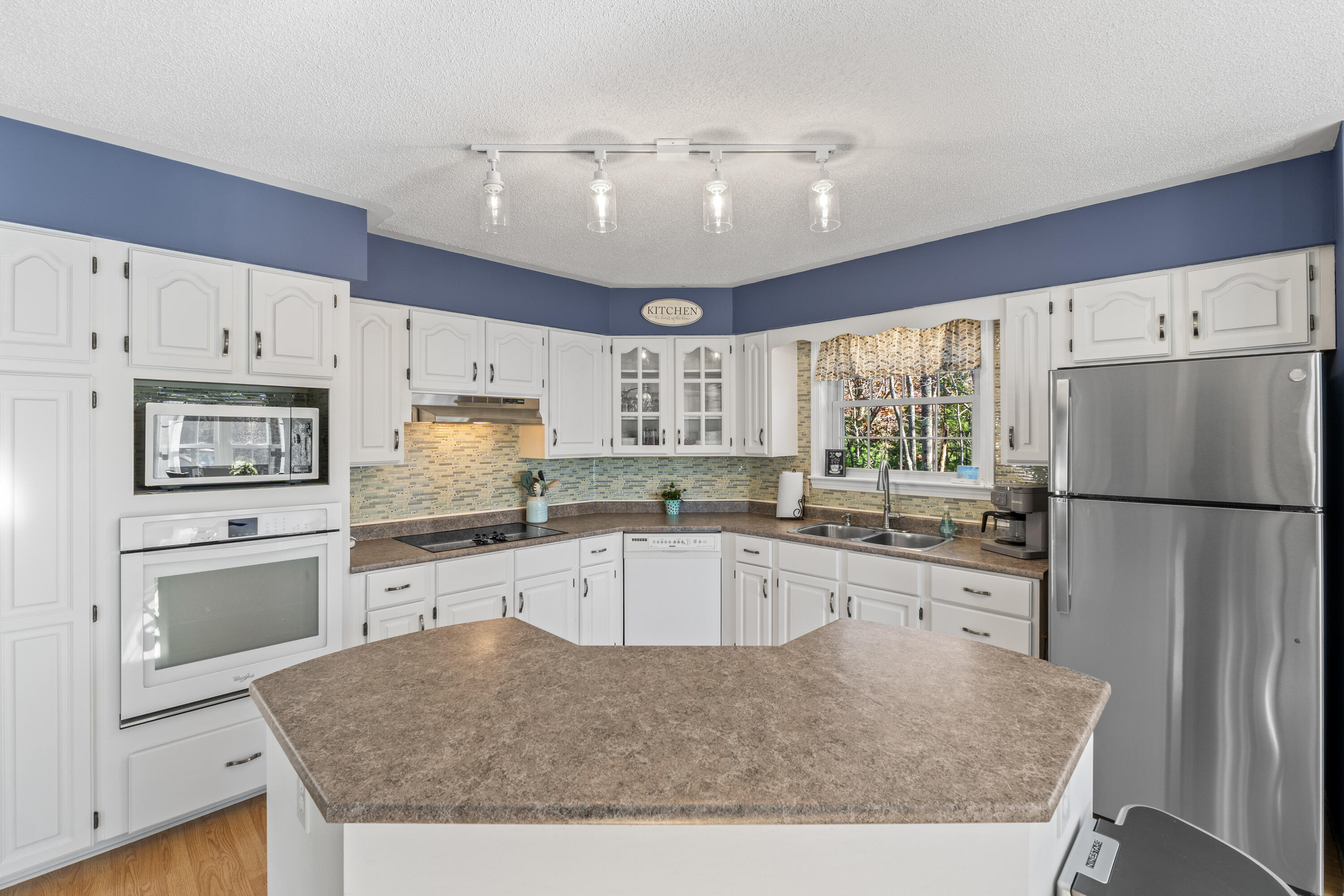 5 Quarry Lane Biddeford, ME 04005 - Photo 9 of 40 5 Quarry Ln_114