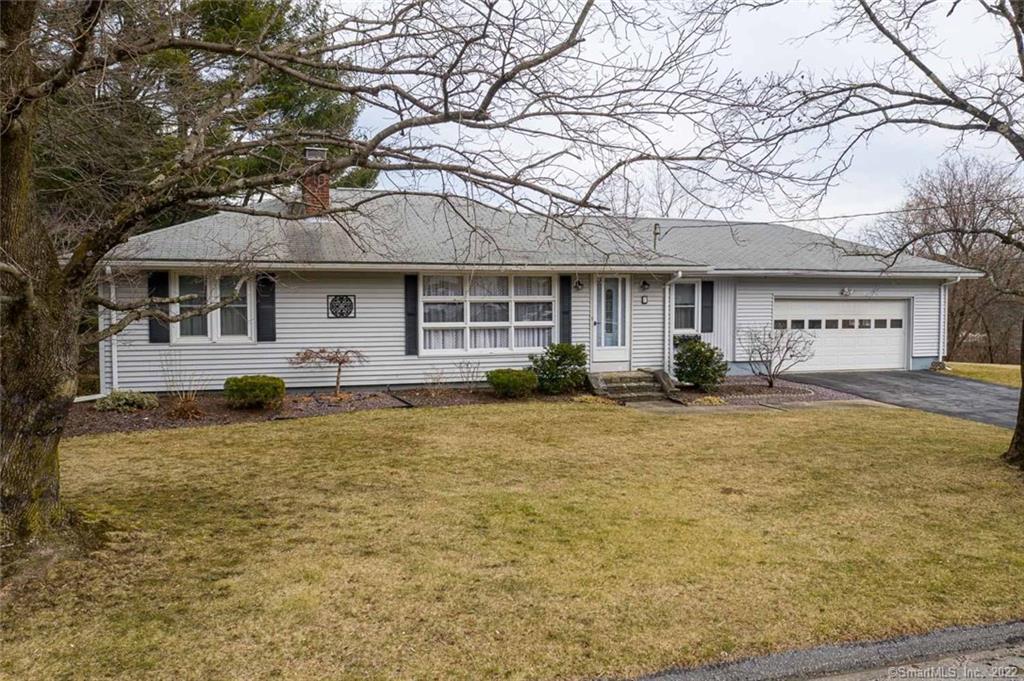 17 Murolo Road Thompson, CT 06255 - Photo 1 of 1