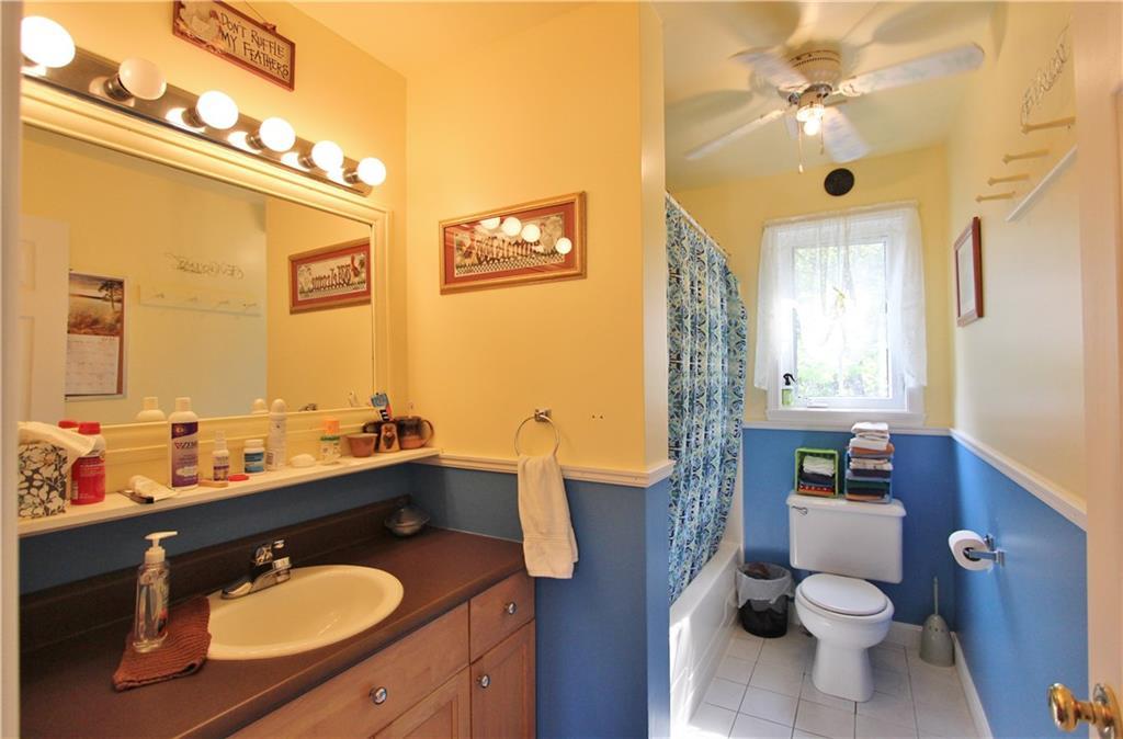 3 Eagle Road Northport, ME 04849 - Photo 12 of 15 Photo