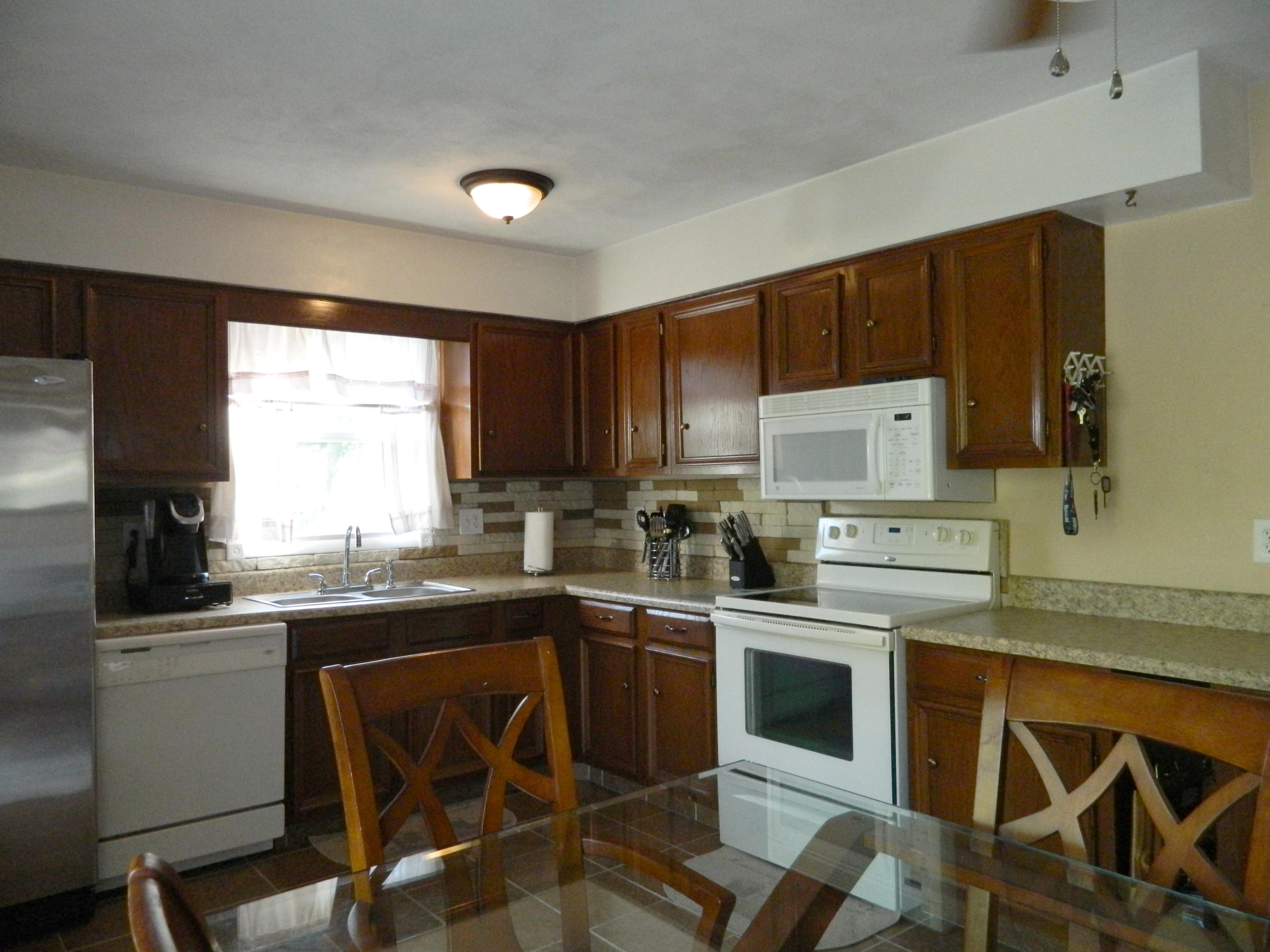 647 Ramada Road Vinton, VA 24179 - Photo 12 of 36 Kitchen