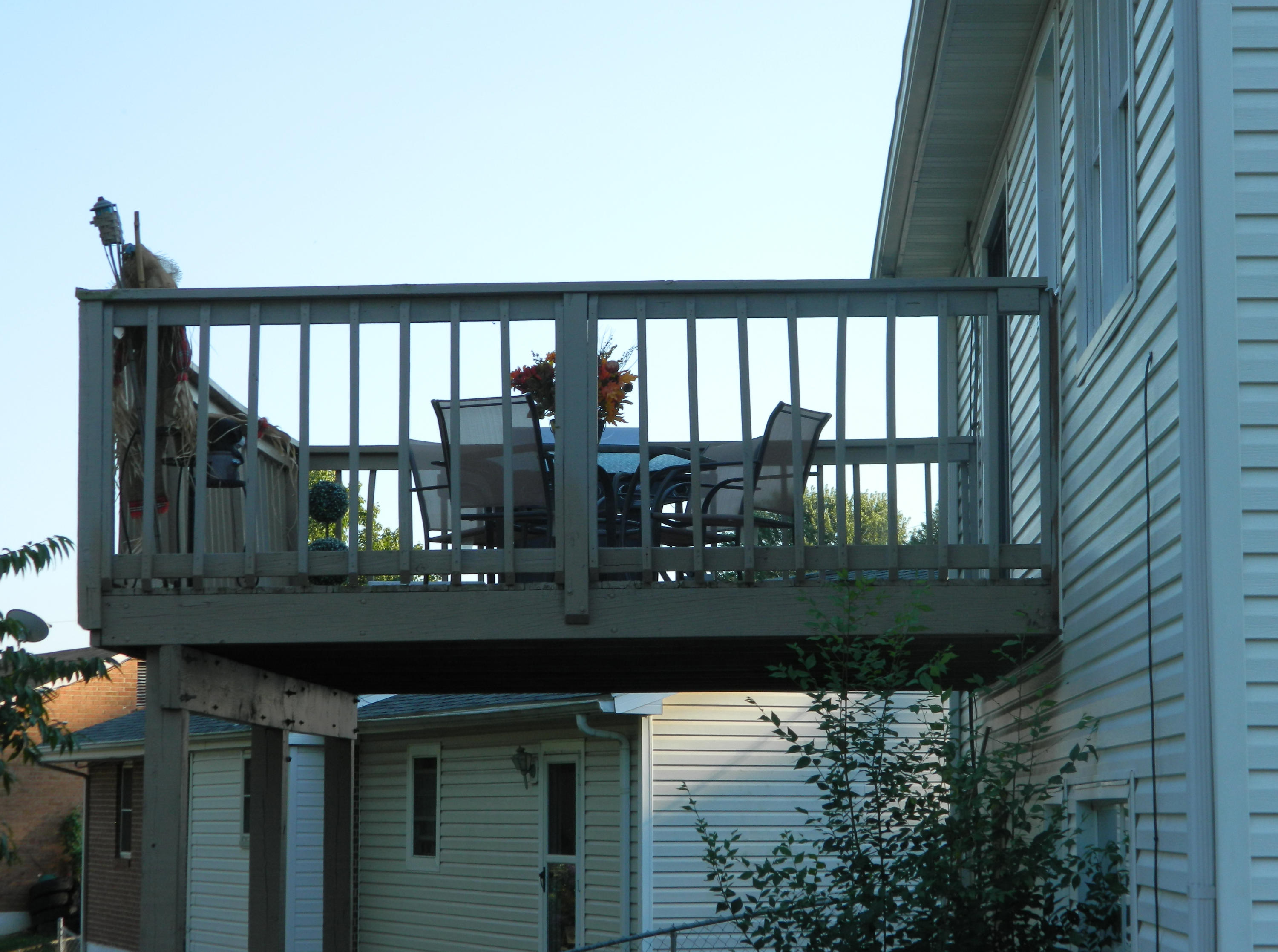 647 Ramada Road Vinton, VA 24179 - Photo 33 of 36 Deck2