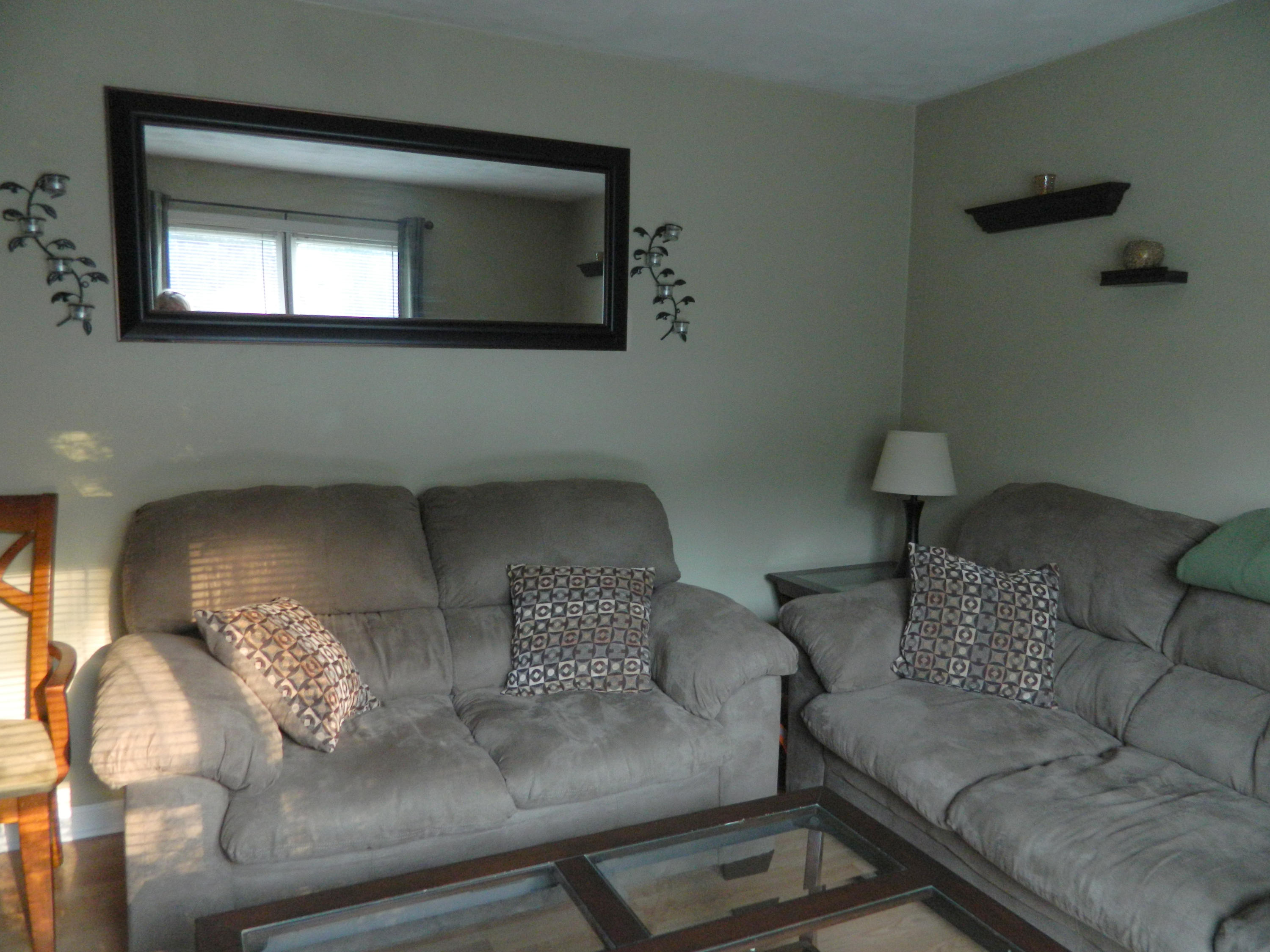 647 Ramada Road Vinton, VA 24179 - Photo 7 of 36 Living Room
