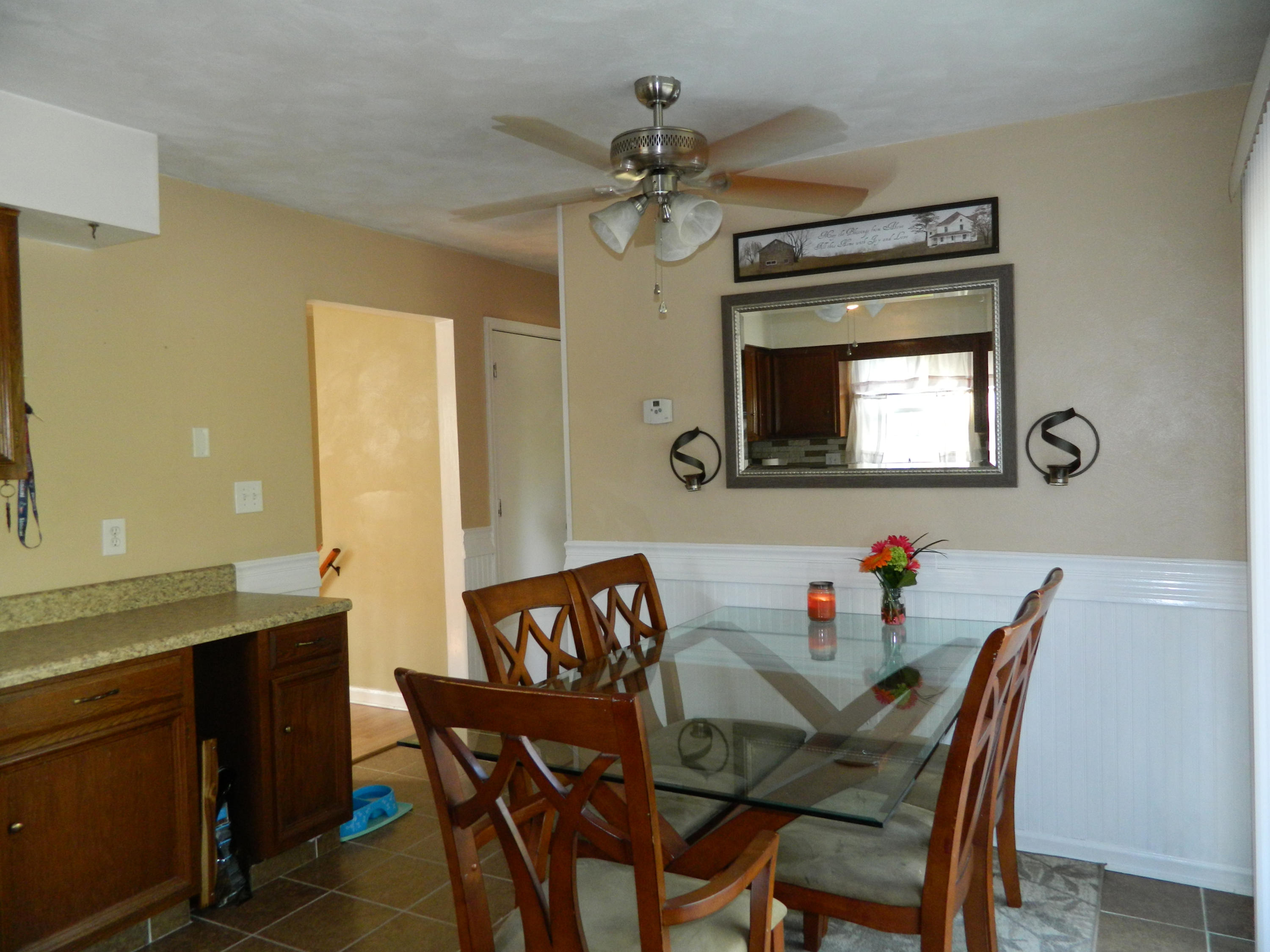 647 Ramada Road Vinton, VA 24179 - Photo 9 of 36 Dining Area