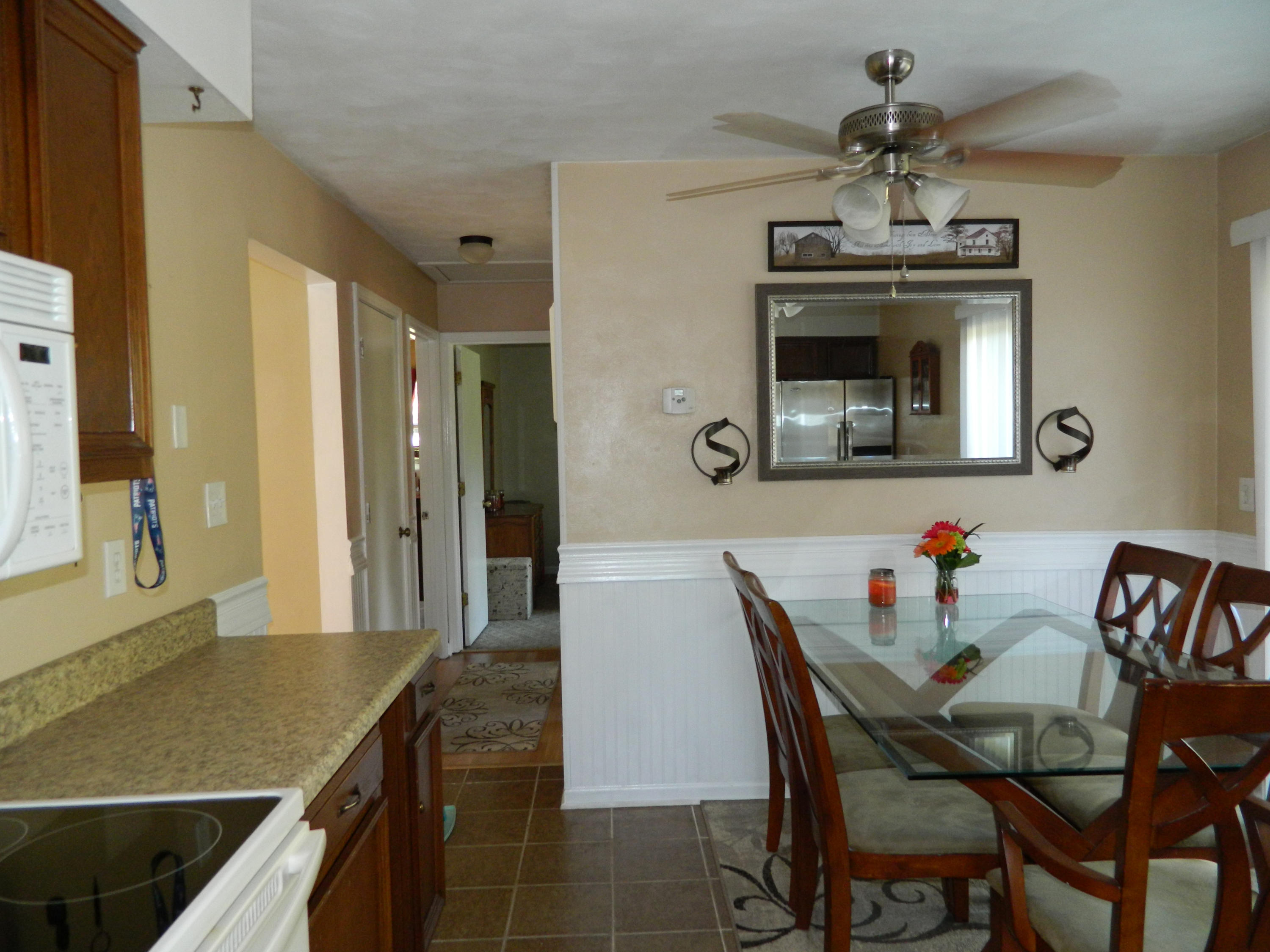 647 Ramada Road Vinton, VA 24179 - Photo 10 of 36 Dining Area