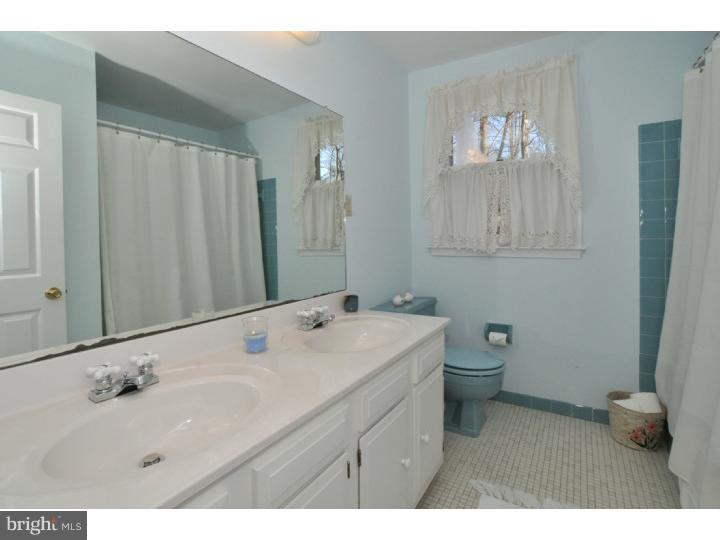 3318 Sawmill Road Newtown Square, PA 19073 - Photo 14 of 17