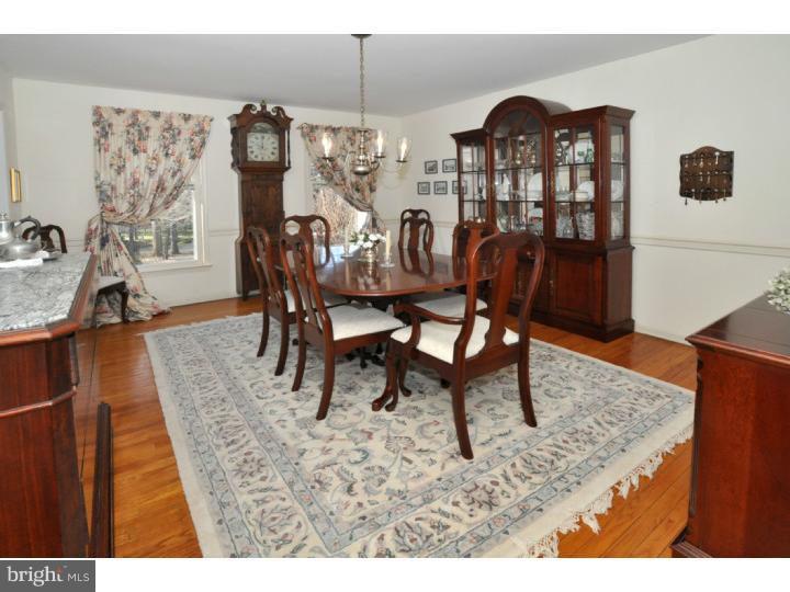 3318 Sawmill Road Newtown Square, PA 19073 - Photo 4 of 17