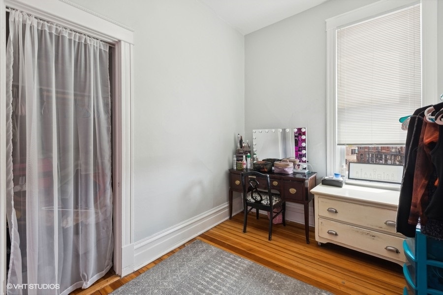 Undisclosed Address Chicago, IL 60657 - Photo 31 of 40 a view of a workspace with furniture and entryway