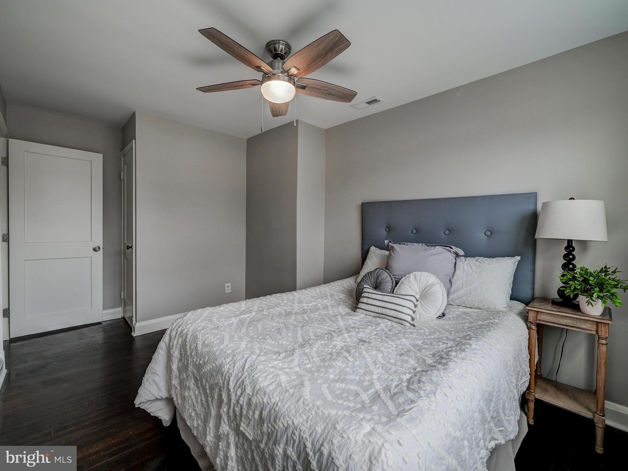 1840 Dunmere Road Baltimore, MD 21222 - Photo 22 of 33 Gallery Image 22