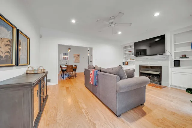 $238,500 | 2273 Edgewood Cove, Unit 2273, Memphis, TN 38104