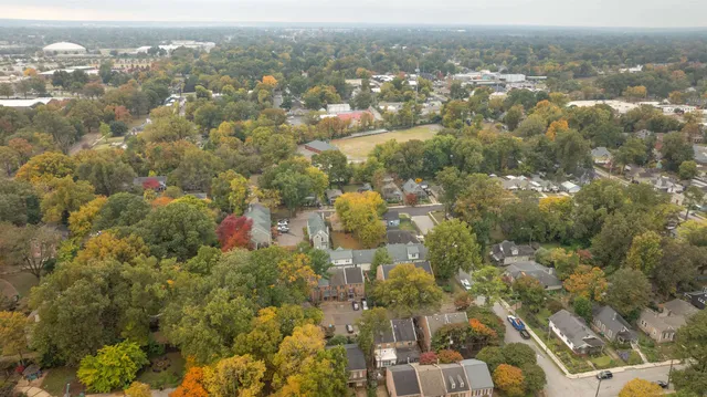 $238,500 | 2273 Edgewood Cove, Unit 2273, Memphis, TN 38104