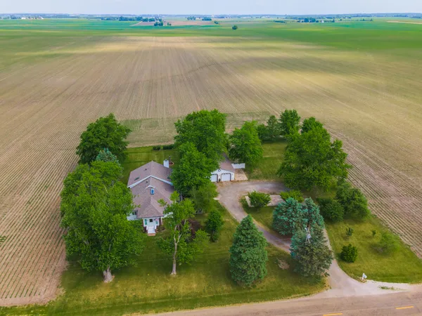$394,900 | 13532 County Road 600 North, Heyworth, IL 61745