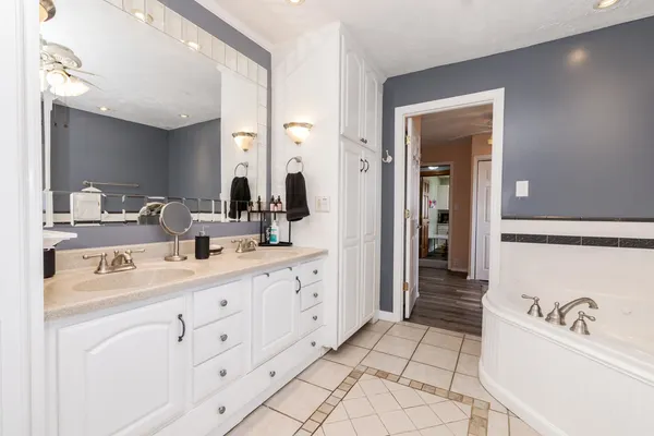 $394,900 | 13532 County Road 600 North, Heyworth, IL 61745