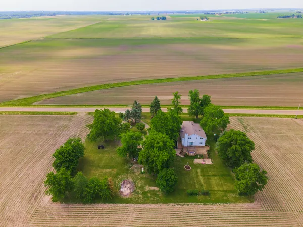 $394,900 | 13532 County Road 600 North, Heyworth, IL 61745