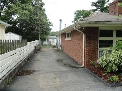 569 Cane Run Road Lexington, KY 40505 - Photo 4 of 18 Photo 4