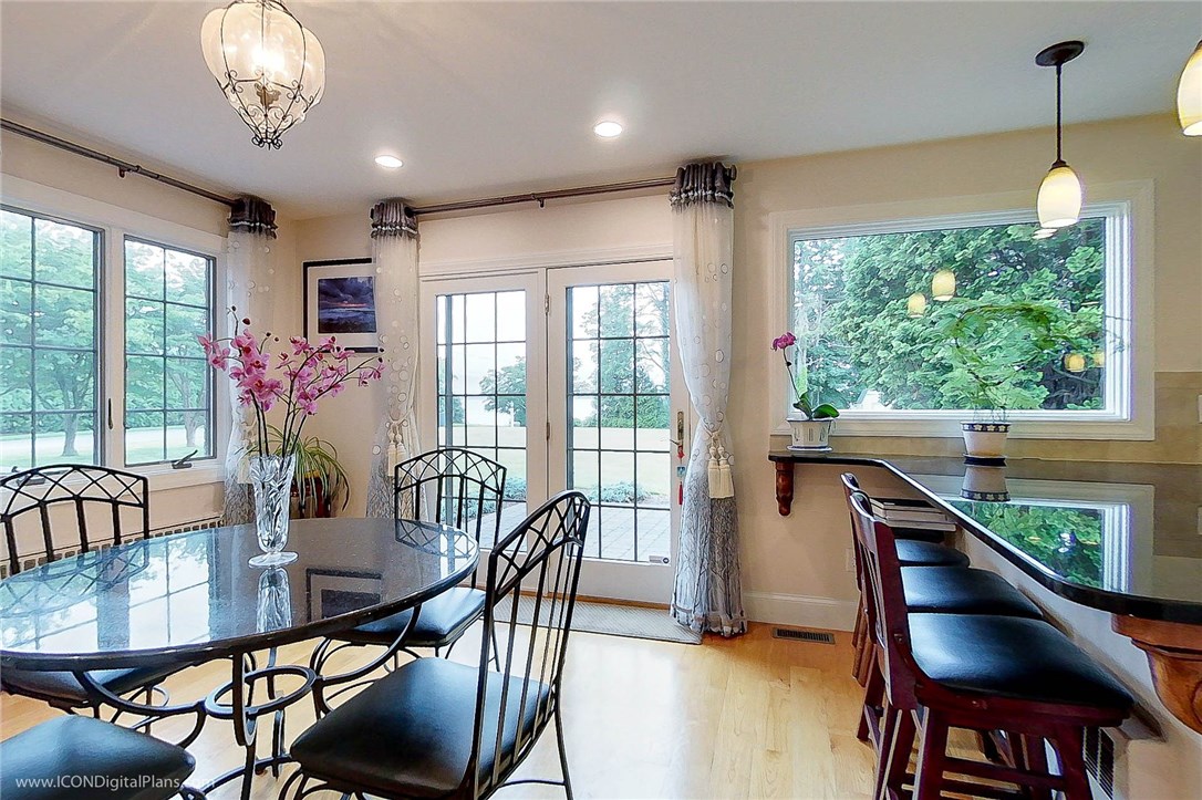 285 Rumstick Road Barrington, RI 02806 - Photo 7 of 32