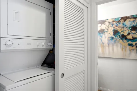 $849,000 | 10542 Sanshey Lane, Unit 124, San Diego, CA 92127