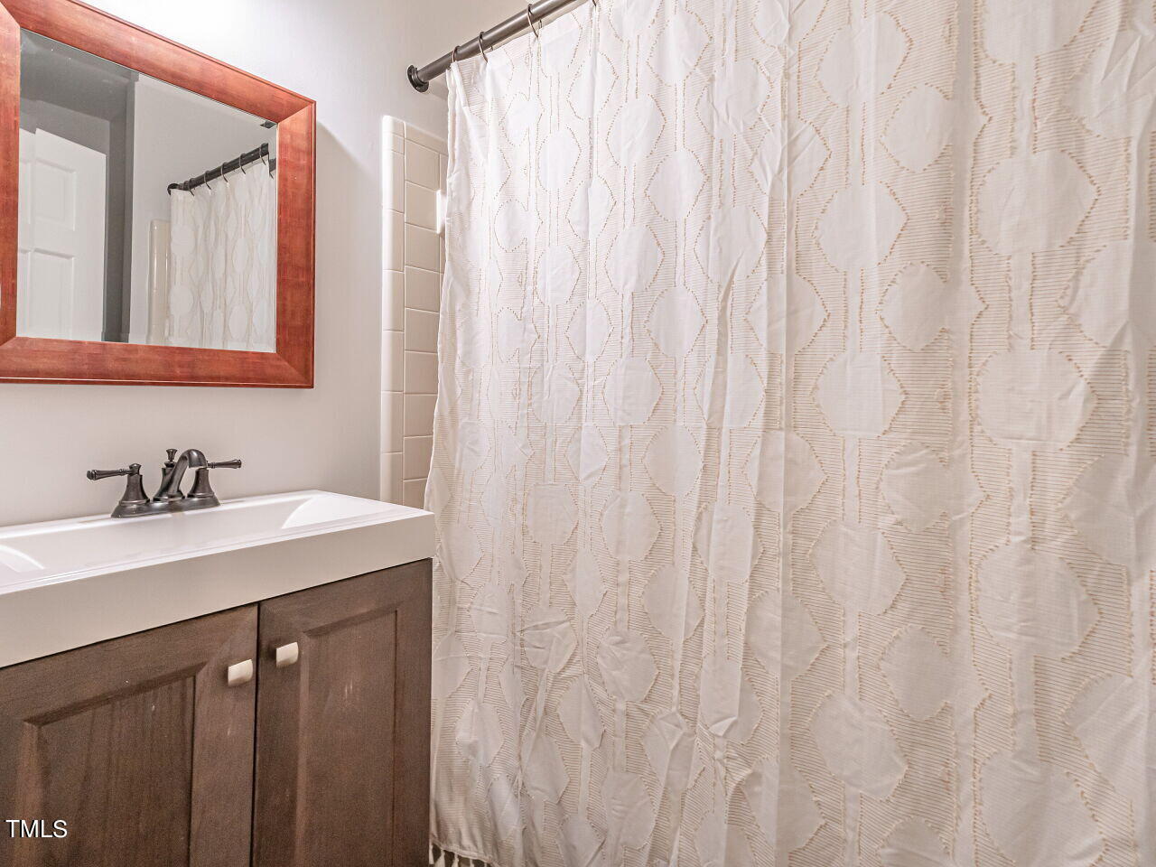 8313 North Creek Run Raleigh, NC 27613 - Photo 27 of 44 Updated Second Floor Full Bath!