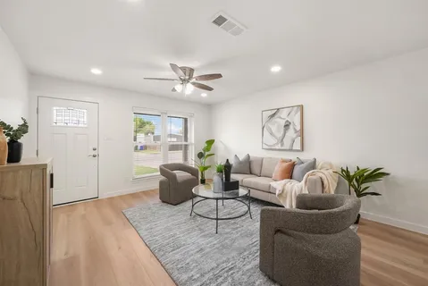 $374,900 | 5905 Saramac Drive, Watauga, TX 76148