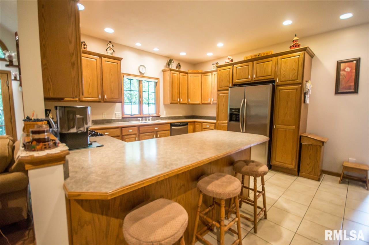 7305 South Gerdes Road Mapleton, IL 61547 - Photo 8 of 28