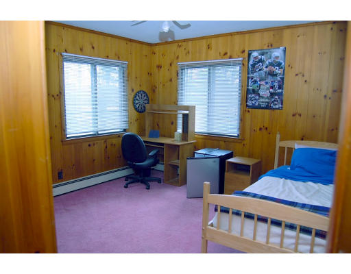 251 Highland Road Andover, MA 01810 - Photo 16 of 19 a workspace with furniture and window