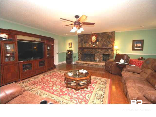 2000 Marian Drive Mobile, AL 36695 - Photo 9 of 22