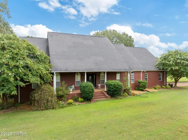 $575,000 | 18080 Highway 22, Wildersville, TN 38388