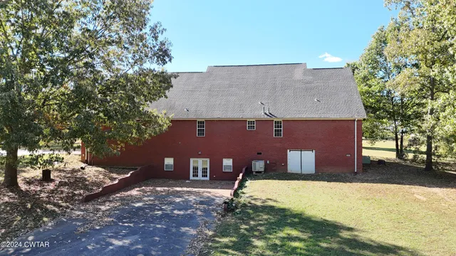 $575,000 | 18080 Highway 22, Wildersville, TN 38388