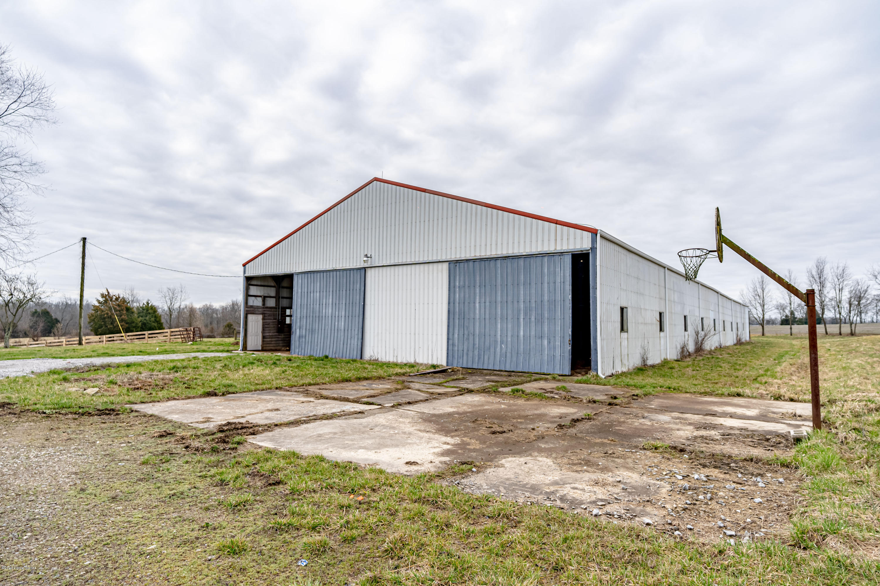3160 Todds Point Road Simpsonville, KY 40067 - Photo 3 of 52 DSC09695